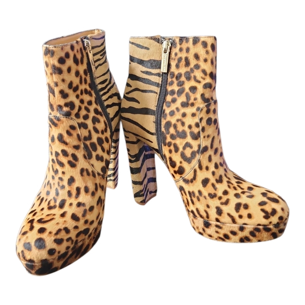 EUC Gianni Bini Leopard Print/Tiger Stripe Ankle Boots